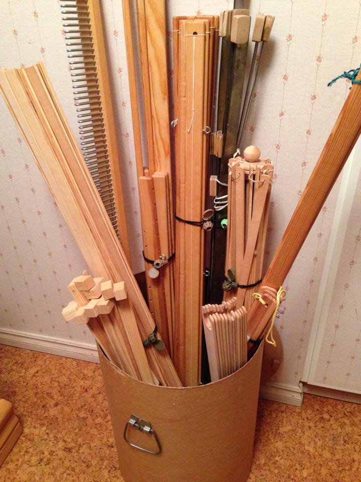 Weaving loom parts organized